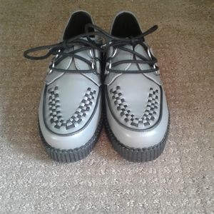 ON HOLD!!!T.U.K small platform creepers